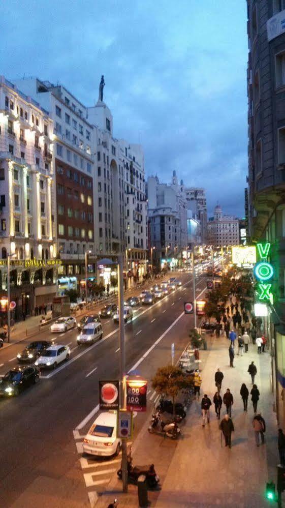 Hostal Buenos Aires Madryt Zewnętrze zdjęcie